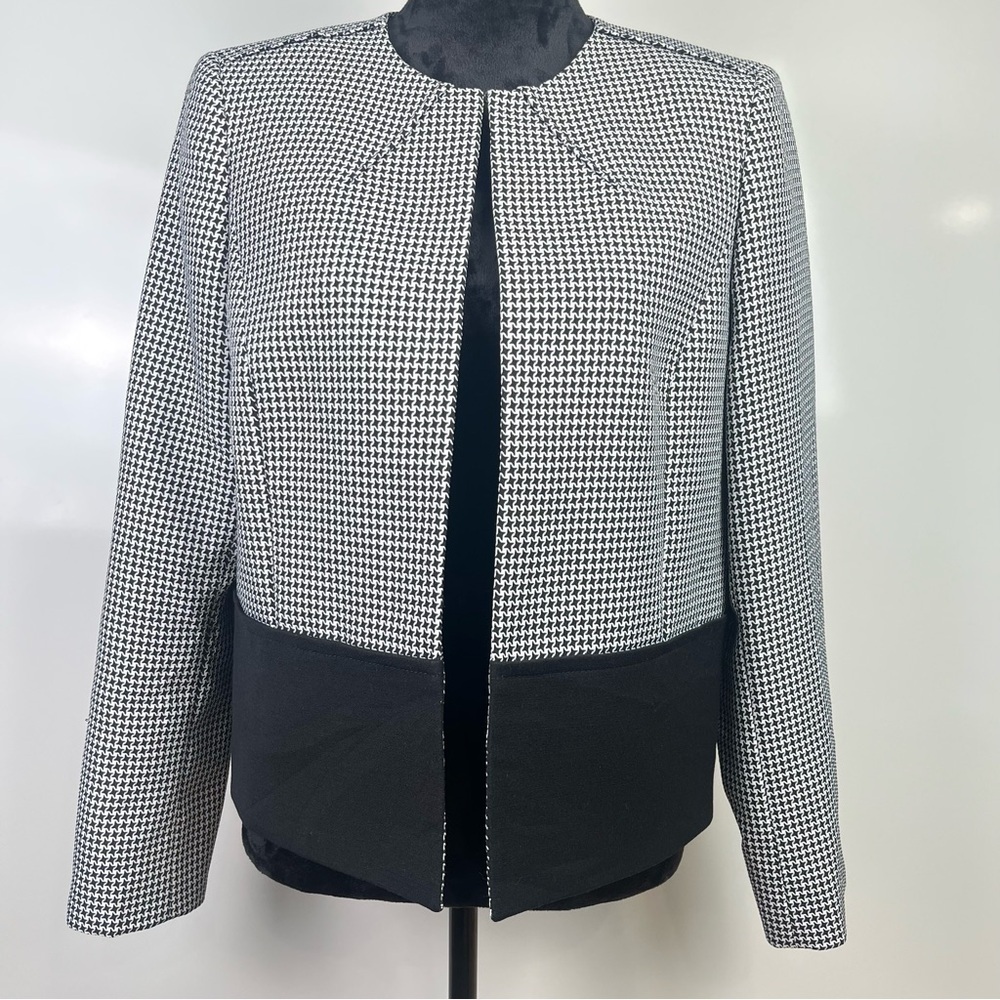 Tahari Arthur Levine Elegant Black and White Women's Jacket Blazer